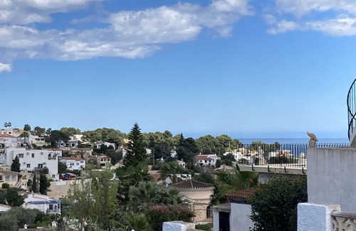 Urbanitzacio la Fustera Casa | Villa with private pool near the beach with free WiFi