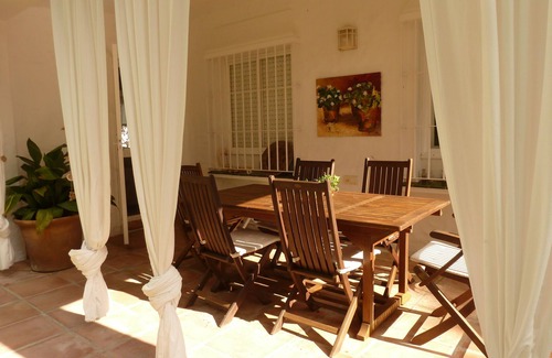 Cabo Roche Chalet De Esquí | Chalet con piscina privada, dos porches a 600 m.de playa en pinar de costa