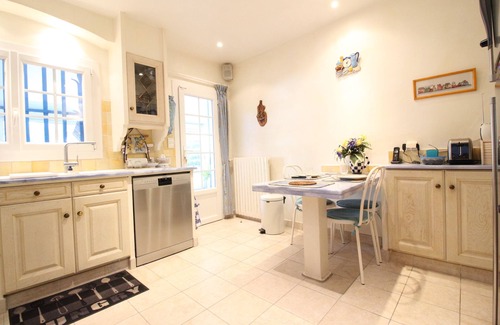 Frejus Villa | Villa with private pool in a quiet location close to town & beach