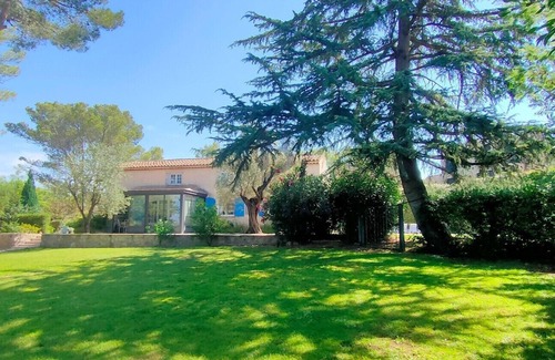 Frejus Villa | Villa with private pool in a quiet location close to town & beach
