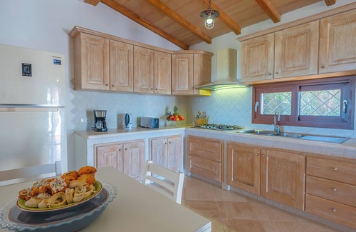 Arzachena Villa | VILLA CON PISCINA PRIVADA EN EL CAMPO