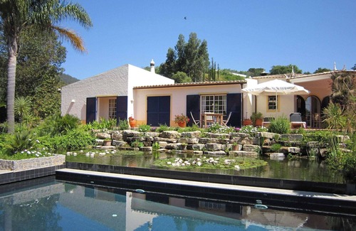 Caldas de Monchique Villa | Villa con Oasis de Jardín en Monchique