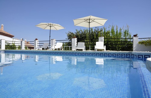 Benalmadena Villa | Villa con vistas espectaculares, extenso jardín con piscina privada Wifi