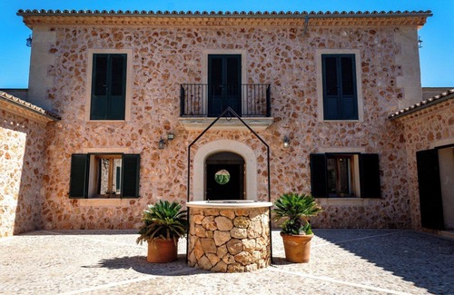 Sencelles Villa | Villa with Swimming Pool for 12 people in Mallorca with BBQ