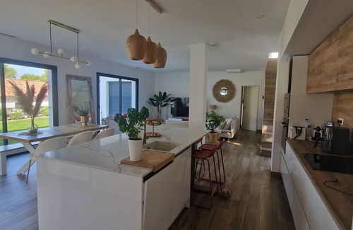 Ventabren Casa | Villa with swimming pool and boule court