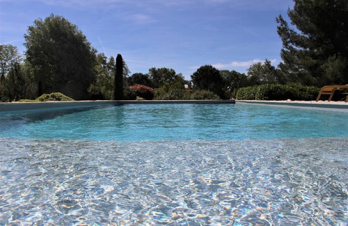 Eyragues Villa | Villa with swimming pool (12x5m) and garden 7000m2 near St REMY de Provence