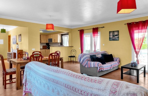 Aljezur Casa | Villa With Swimming Pool in Vale da Telha