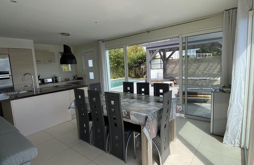 Ajaccio Villa | Villa with swimming pool and directly by the sea on the Rte des Sanguinaires