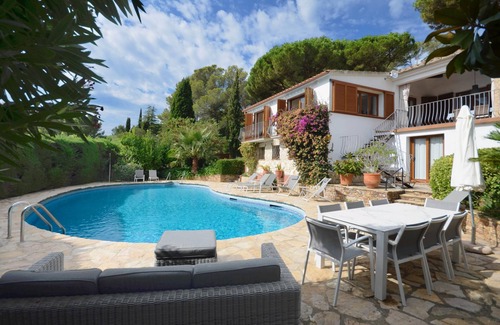 Aiguablava Casa | Alquiler villa con piscina en Begur, Casa de Campo