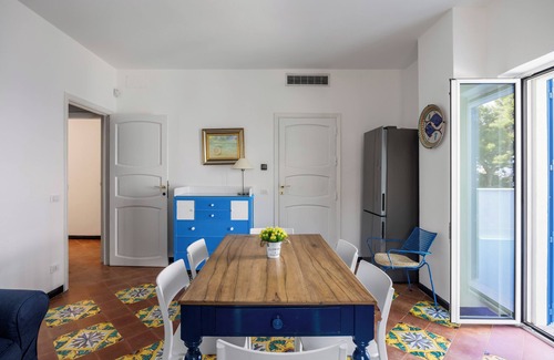 Capo Zafferano Villa | Villa con terraza a 10 metros del mar en el campo de golf Capo Zafferano.