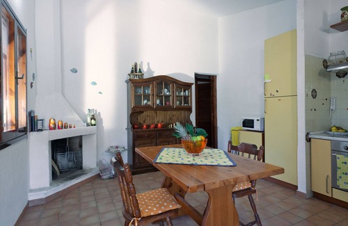 Geremeas Cabaña | Villa with terrace 400 meters from the sea-Sardinia