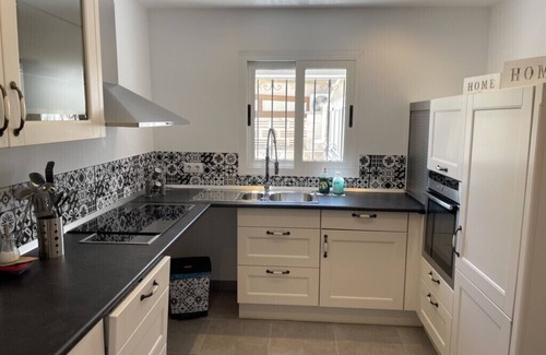 Els Poblets Villa | Villa with wifi, 2 bedrooms, 2 bathrooms, 3 air conditioning units and private pool