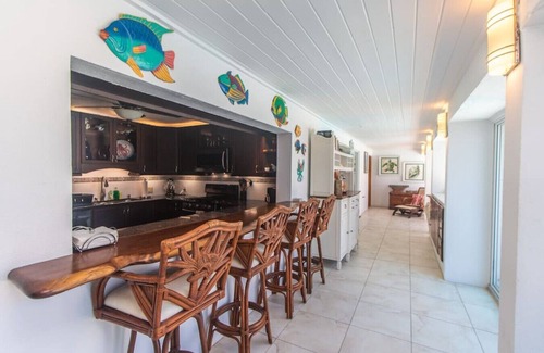 Cane Bay Casa | Villa Woo - 3BR with 180-degree ocean views!