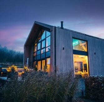 Ortheuville Casa | Villa Wood - Gîte de prestige en Ardennes - 10 personnes - Sauna, jacuzzi, piscine et billard