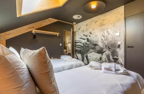 Ortheuville Casa | Villa Wood - Gîte de prestige en Ardennes - 10 personnes - Sauna, jacuzzi, piscine et billard