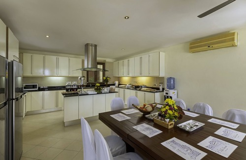 Patong Villa | Villa Yoosook Private Pool Sea View Villa Phuket with pool table, gym and sauna