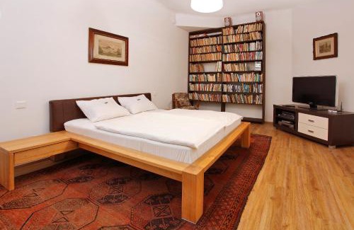 Brno Apartamento | Villa Z - apartment with private parking