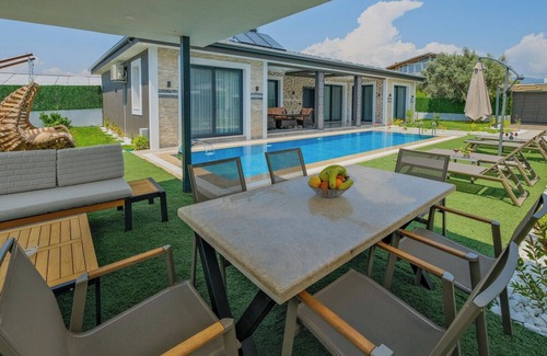 Fethiye Villa | Villa Zahiden -Centrally located villa with private pool
