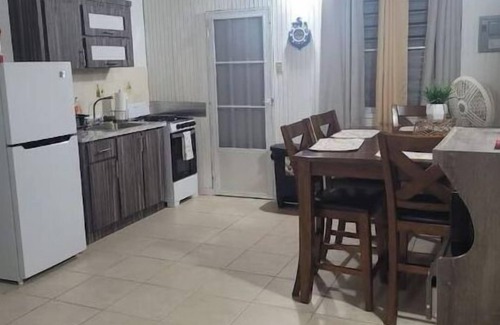 Playa Villa | Villa Zoe house cerca de Rincón
