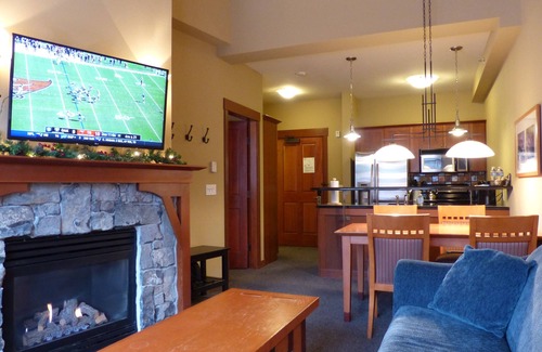 Olympic Valley Condominio | Village at Squaw Valley - 1BR - Ski-in Ski-out, último piso, unidad final