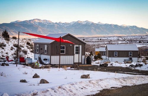 Butte Casa | village cabin number 5 sleeps 4