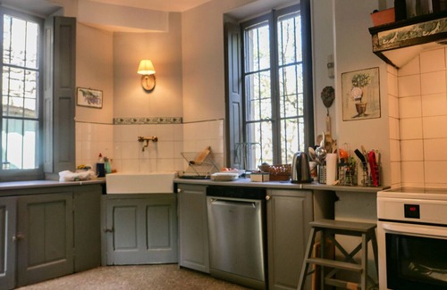 Rochegude Chalet De Esquí | Mansión del siglo XVIII en Rochegude Antiguo encanto y encanto, gran grupo