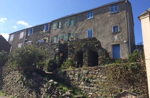 Sisco Casa | Casa de pueblo en Sisco Cap Corse