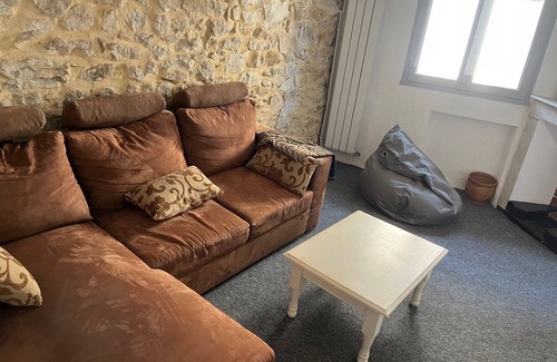 Codolet Casa | Village house near the lake