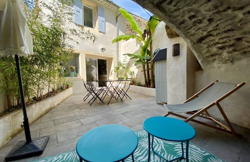 Grignan Chalet De Esquí | La Maison Rose, in het hart van Grignan, Prive terras