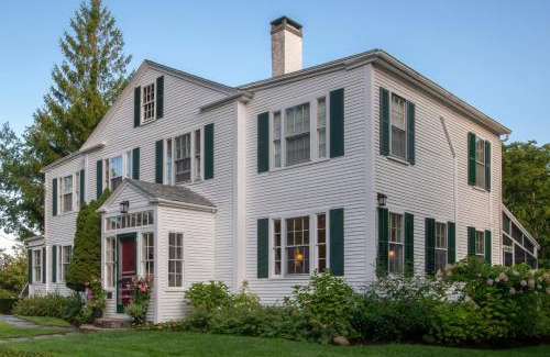 Yarmouth Port Cama Y Desayuno | Village Inn
