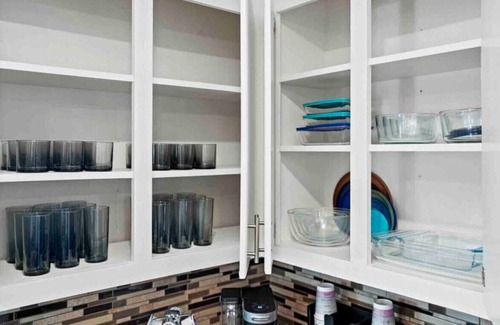 Parker Casa | ~Village Inn~ Walk to Village of W Gvl, 2mi to DT