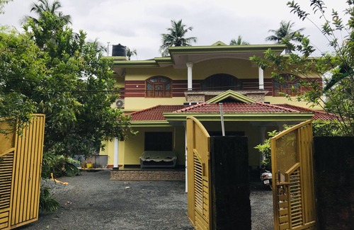Thalassery Casa | Vida de pueblo y comida casera