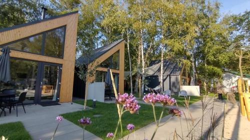 Uniescie Complejo | Village Mielno - najpiękniejsze domki wakacyjne nad morzem