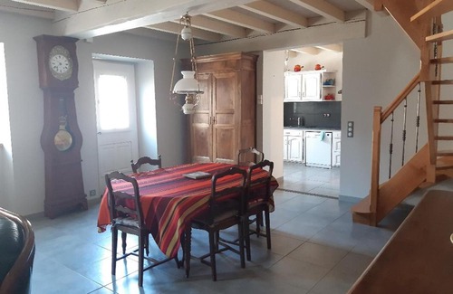 Argut-Dessous Casa | Village montagne ARGUT DESSOUS