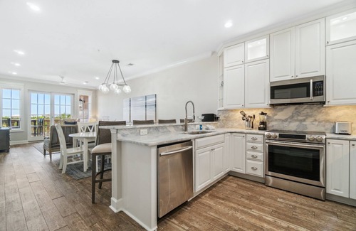 Rosemary Beach Condominio | Village of South Walton by Panhandle Getaways