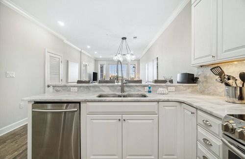 Rosemary Beach Condominio | Village of South Walton by Panhandle Getaways