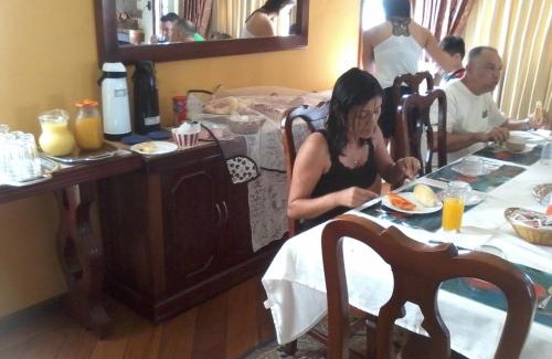 Sape Cama Y Desayuno | Village Pendotiba