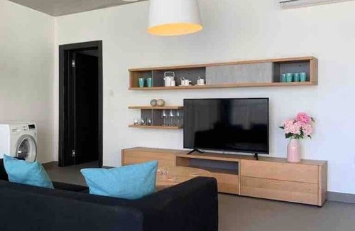 Il-Balluta Apartamento | Village point Sliema 2 bedroom