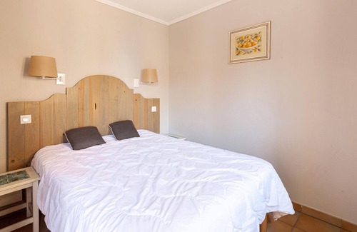 Pont Royal Apartamento | Vrbo Property