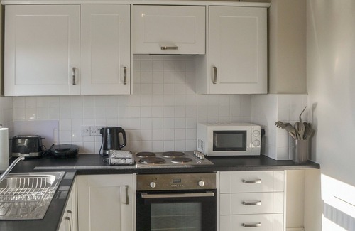 Tynemouth Cabaña | Village View Apartment One - UK42965