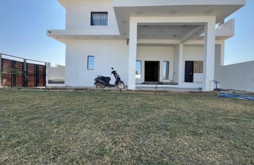 Agra Casa | Village Villa Agra