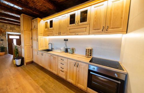 Donje Polje Casa | Village Villa Dobrski Dvori