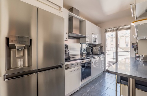Butte-aux-Cailles Apartamento | Village Vision, by Veeve