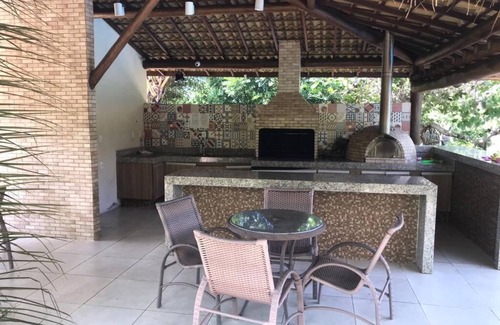 Itacimirim Apartamento | VILLAGE WITH FOUR SUITES, NEAR THE BEACH, VERY GREEN AND TRANQUILITY
