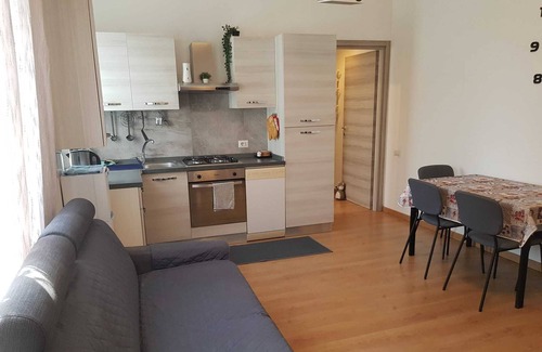 Settimo Milanese Apartamento | Villaggio Cavour Marco