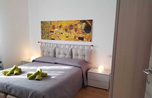 Settimo Milanese Apartamento | Villaggio Cavour Marco