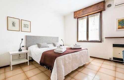 Villaggio degli Sposi Apartamento | VILLAGGIO HOSPITAL HOUSE