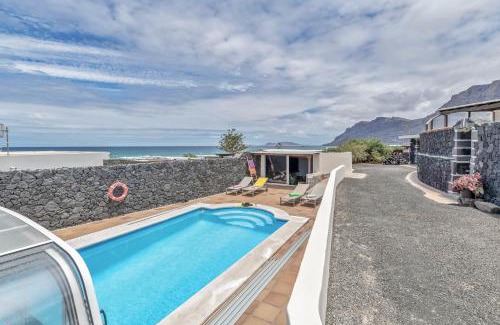 Urbanizacion Famara Complejo | Villalmar