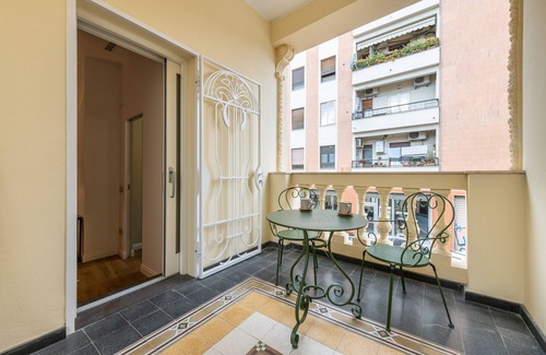 Province of Cagliari Apartamento | 'Villalù - Appartamento Tucano' con terraza privada, Wi-Fi y aire acondicionado