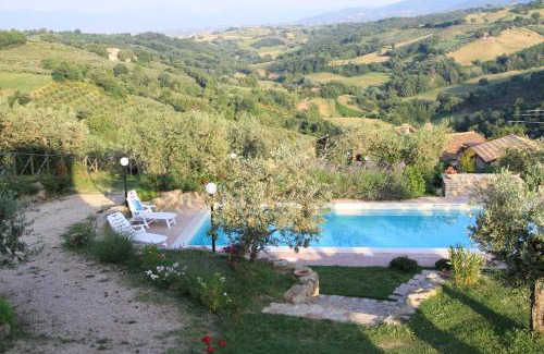 Gualdo Cattaneo Casa | Villamari Nature&Rest farm